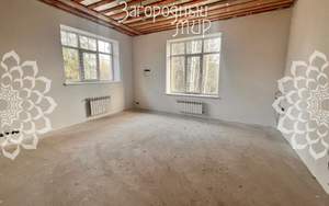 Дом 253м², 2-этажный, участок 10 сот.  