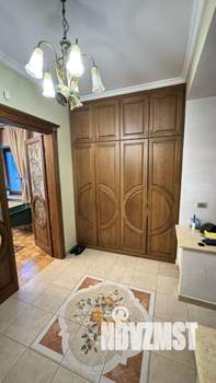 Дом 750м², 4-этажный, участок 10 сот.  