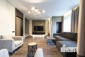 Таунхаус 400м², 4-этажный, участок 8 сот.  