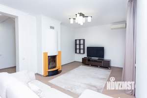 Таунхаус 200м², 2-этажный, участок 2 сот.  