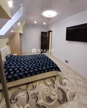 Дом 177м², 3-этажный, участок 4 сот.  