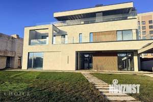 Дом 630м², 2-этажный, участок 12 сот.  