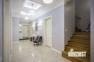 Таунхаус 220м², 2-этажный, участок 3 сот.  