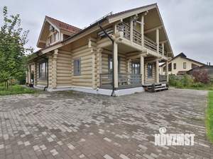 Дом 341м², 2-этажный, участок 14 сот.  