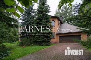 Дом 370м², 2-этажный, участок 15 сот.  