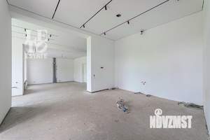 Дом 650м², 2-этажный, участок 40 сот.  