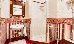Дом 450м², 3-этажный, участок 0 сот.  