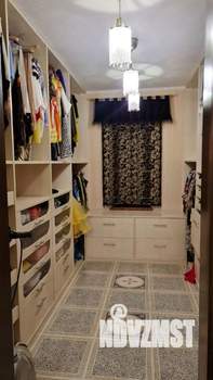 Коттедж 325м², 3-этажный, участок 11 сот.  