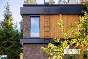 Коттедж 368м², 2-этажный, участок 10 сот.  