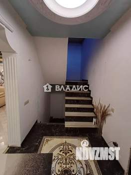 Дом 177м², 3-этажный, участок 4 сот.  