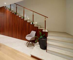 Дом 278м², 3-этажный, участок 2 сот.  