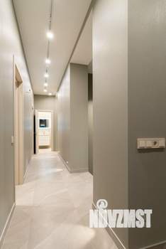 Дом 240м², 2-этажный, участок 8 сот.  