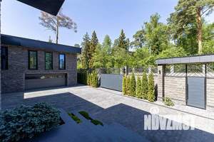 Дом 1700м², 3-этажный, участок 46 сот.  