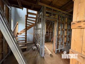 Дом 403м&sup2;, 3-этажный, участок 9 сот.  