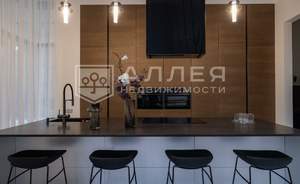 Дом 586м², 2-этажный, участок 21 сот.  