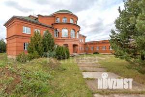 Дом 2700м², 3-этажный, участок 66 сот.  