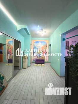 Дом 158м², 3-этажный, участок 3 сот.  