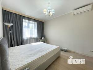 Коттедж 310м², 2-этажный, участок 10 сот.  