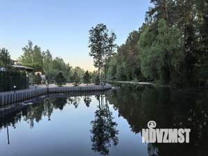Дом 521м², 3-этажный, участок 12 сот.  
