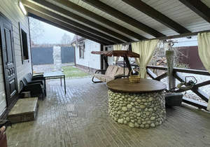 Дом 201м&sup2;, 3-этажный, участок 8 сот.  