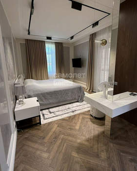 Дом 205м², 2-этажный, участок 4 сот.  