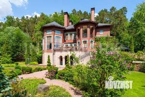 Коттедж 761м², 2-этажный, участок 60 сот.  