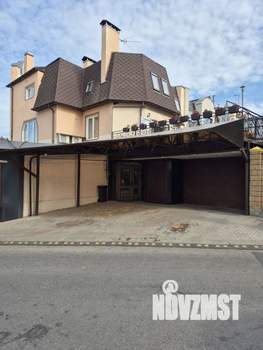 Таунхаус 368м², 3-этажный, участок 1 сот.  