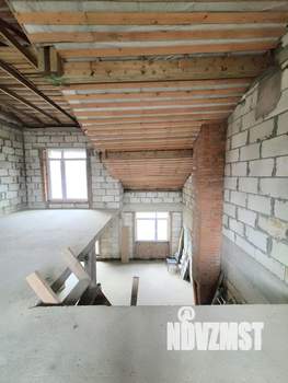 Таунхаус 150м², 2-этажный, участок 3 сот.  