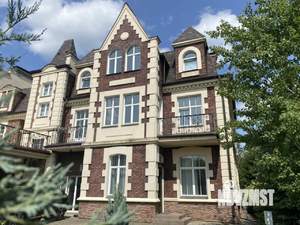 Таунхаус 473м², 2-этажный, участок 730 сот.  