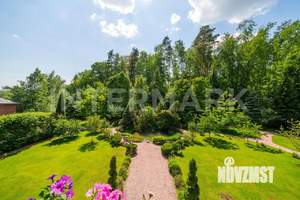 Коттедж 761м², 2-этажный, участок 60 сот.  