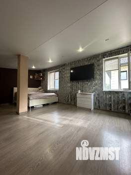 Дом 181м², 3-этажный, участок 6 сот.  