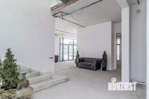 Дом 340м², 2-этажный, участок 9 сот.  