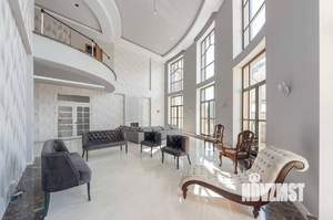 Дом 1381м², 3-этажный, участок 18 сот.  