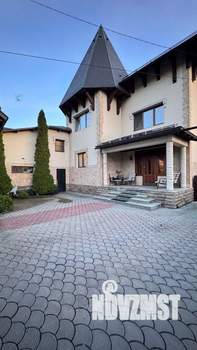 Дом 750м², 4-этажный, участок 10 сот.  