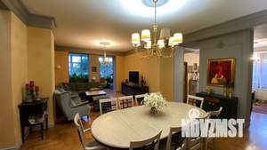 Коттедж 362м², 2-этажный, участок 11 сот.  