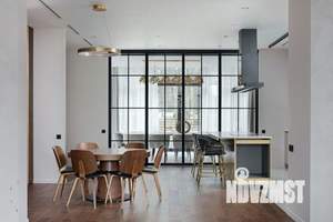 Коттедж 900м², 2-этажный, участок 7 сот.  