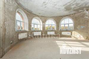 Дом 2700м², 3-этажный, участок 66 сот.  