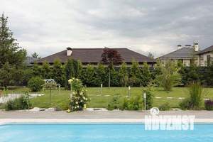 Дом 400м², 2-этажный, участок 18 сот.  