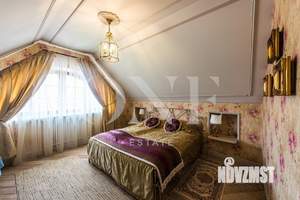 Дом 900м², 3-этажный, участок 17 сот.  