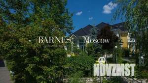 Дом 800м&sup2;, 2-этажный, участок 30 сот.  