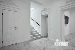 Коттедж 625м², 3-этажный, участок 8 сот.  