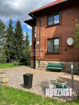 Дом 325м², 2-этажный, участок 14 сот.  