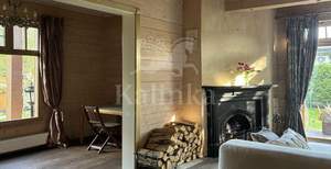 Дом 246м², 3-этажный, участок 0 сот.  