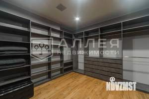 Дом 540м², 2-этажный, участок 25 сот.  