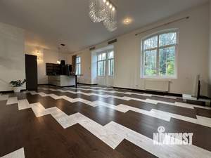 Таунхаус 463м², 4-этажный, участок 7 сот.  