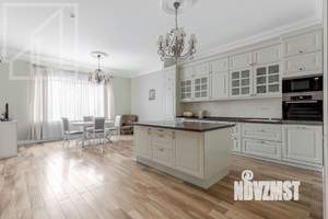 Таунхаус 400м², 3-этажный, участок 3 сот.  