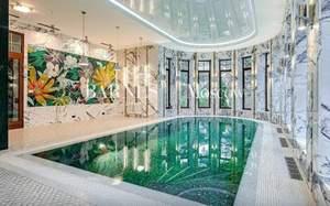 Дом 1400м², 2-этажный, участок 23 сот.  