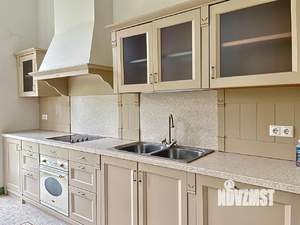 Коттедж 600м², 3-этажный, участок 18 сот.  