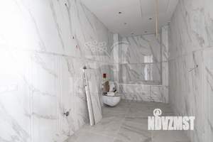 Дом 700м², 2-этажный, участок 20 сот.  