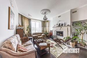 Коттедж 740м², 3-этажный, участок 21 сот.  